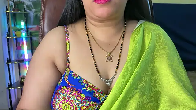 Snapshot of FlatVincy4 chatting on January 14, 2026, 7:45 am FlatVincy4 online show from January 14, 2026, 7:45 am