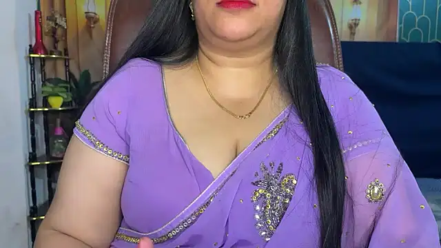 Snapshot of FlatVincy4 chatting on March 19, 2026, 4:40 pm FlatVincy4 online show from March 19, 2026, 4:40 pm