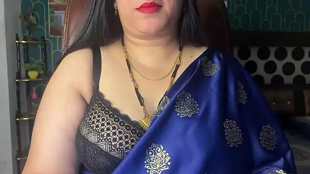 Snapshot of FlatVincy4 chatting on February 22, 2026, 6:38 am FlatVincy4 online show from February 22, 2026, 6:38 am