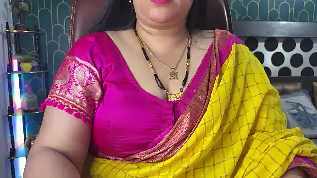 Snapshot of FlatVincy4 chatting on February 12, 2026, 4:45 am FlatVincy4 online show from February 12, 2026, 4:45 am