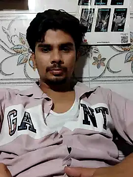Snapshot of dannyD06969 chatting on May 1, 2026, 9:25 am dannyD06969 online show from May 1, 2026, 9:25 am