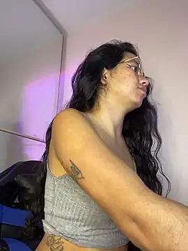 Snapshot of Rosita_forever_ chatting on March 28, 2026, 3:57 pm Rosita forever online show from March 28, 2026, 3:57 pm