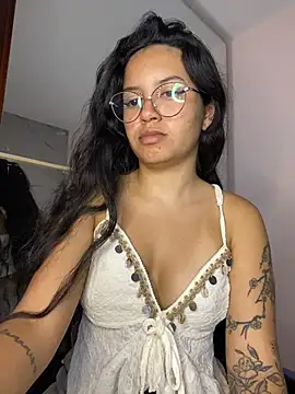 Snapshot of Rosita_forever_ chatting on March 5, 2026, 3:08 pm Rosita forever online show from March 5, 2026, 3:08 pm