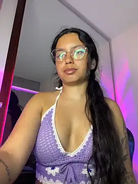Snapshot of Rosita_forever_ chatting on May 29, 2026, 11:11 pm Rosita forever online show from May 29, 2026, 11:11 pm