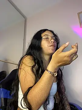 Snapshot of Rosita_forever_ chatting on March 26, 2026, 4:38 pm Rosita forever online show from March 26, 2026, 4:38 pm