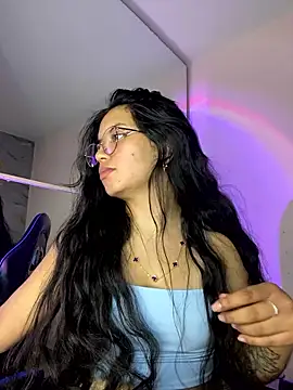 Snapshot of Rosita_forever_ chatting on February 22, 2026, 2:58 am Rosita forever online show from February 22, 2026, 2:58 am