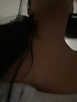 Snapshot of Rosita_forever_ chatting on March 20, 2026, 8:21 pm Rosita forever online show from March 20, 2026, 8:21 pm