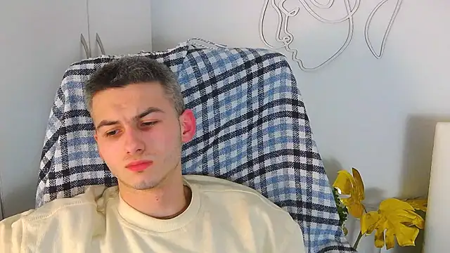 Snapshot of Devin_Jay chatting on February 15, 2025, 10:42 pm Devin Jay online show from February 15, 2025, 10:42 pm