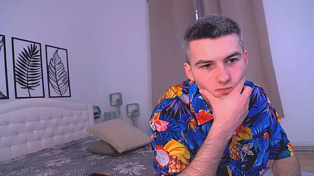 Snapshot of Devin_Jay chatting on February 14, 2025, 5:19 am Devin Jay online show from February 14, 2025, 5:19 am