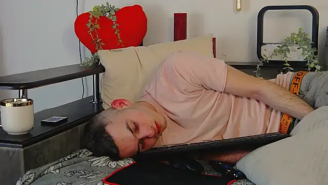 Snapshot of Devin_Jay chatting on February 7, 2025, 11:13 pm Devin Jay online show from February 7, 2025, 11:13 pm