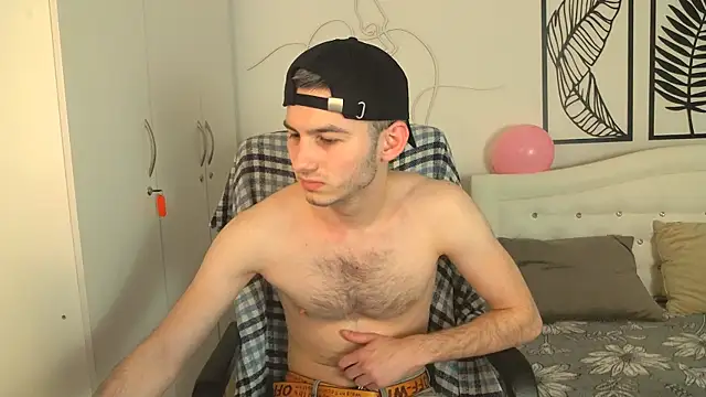 Snapshot of Devin_Jay chatting on February 20, 2025, 12:08 am Devin Jay online show from February 20, 2025, 12:08 am