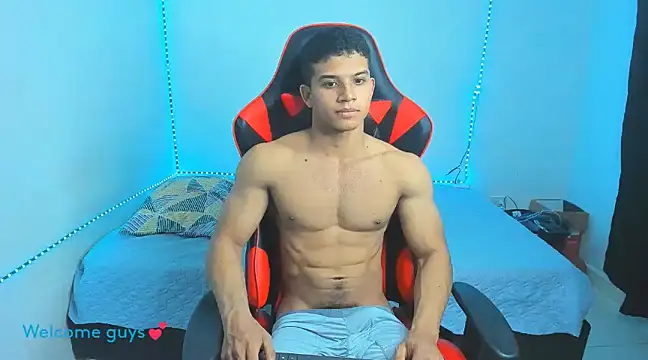 Snapshot of oliver_thompsson7 chatting on February 3, 2025, 12:47 am oliver thompsson7 online show from February 3, 2025, 12:47 am