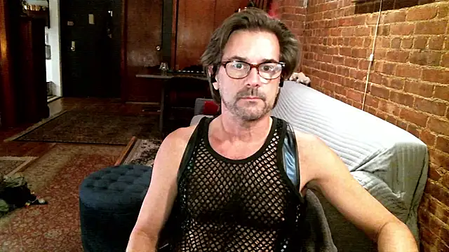 Johnny Bottoms online show from December 18, 2025, 11:41 pm