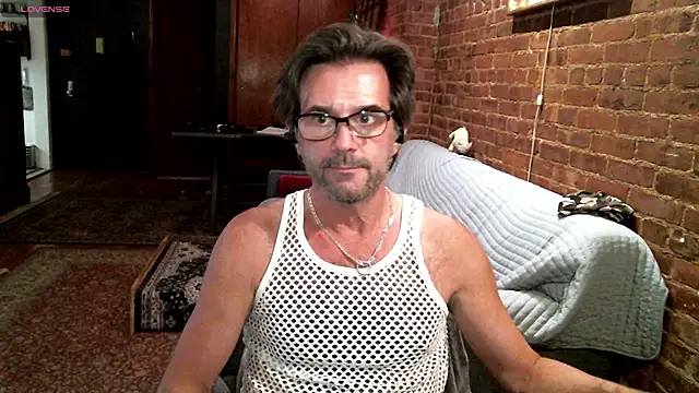 Snapshot of Johnny_Bottoms chatting on November 21, 2025, 11:37 pm Johnny Bottoms online show from November 21, 2025, 11:37 pm