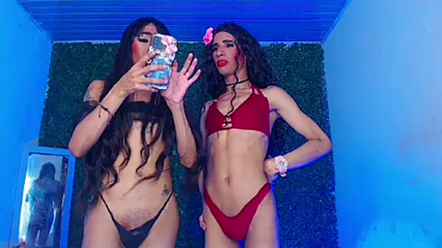 newgroupxxx online show from November 30, 2025, 7:03 pm