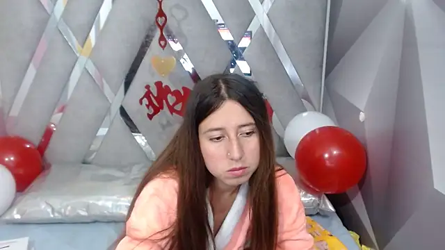 Snapshot of Valeria_grey69 chatting on February 14, 2025, 4:31 pm Valeria grey69 online show from February 14, 2025, 4:31 pm