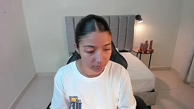 Snapshot of martina_roldam chatting on October 22, 2025, 2:22 am martina roldam online show from October 22, 2025, 2:22 am