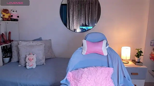 Snapshot of martina_roldam chatting on March 8, 2025, 1:28 am martina roldam online show from March 8, 2025, 1:28 am