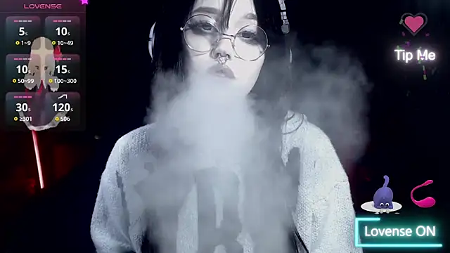 chloe crystall killer online show from November 16, 2025, 2:05 am