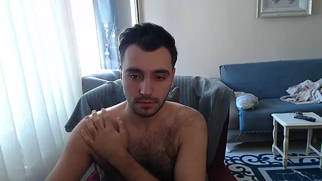 handsomeee04 online show from September 18, 2025, 6:27 am