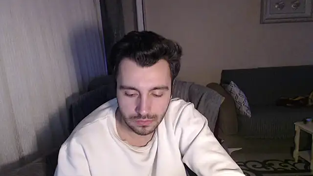 handsomeee04 online show from October 26, 2025, 4:07 pm