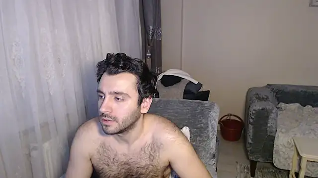 handsomeee04 online show from April 28, 2026, 12:09 am