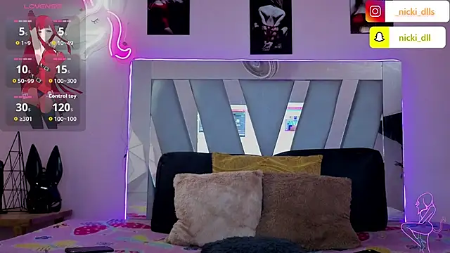 supradoll online show from September 28, 2025, 5:20 pm