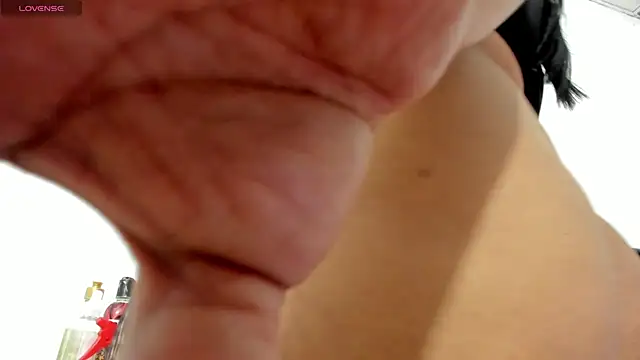 Snapshot of arabela_dream25 chatting on October 6, 2025, 10:05 am arabela dream25 online show from October 6, 2025, 10:05 am