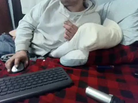 Snapshot of party51502 chatting on February 1, 2026, 7:56 pm party51502 online show from February 1, 2026, 7:56 pm