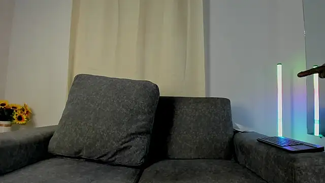 Abril jones10 online show from February 8, 2025, 6:11 pm