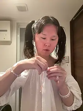 Snapshot of catianya chatting on April 16, 2026, 2:45 am catianya online show from April 16, 2026, 2:45 am