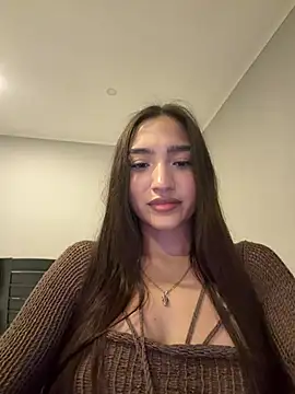MilenaMilven online show from July 18, 2026, 9:01 pm