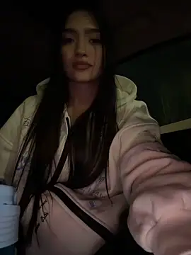 MilenaMilven online show from March 28, 2026, 9:27 pm