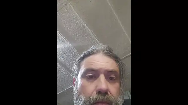 zaneporter46 online show from May 8, 2026, 5:50 pm
