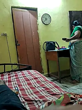 Snapshot of sivani_asha chatting on November 3, 2025, 4:54 pm sivani asha online show from November 3, 2025, 4:54 pm