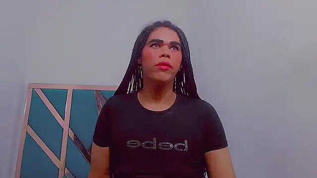 fox naughty violet online show from November 5, 2025, 7:28 pm