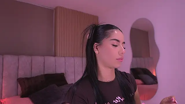 sam lewins online show from April 12, 2026, 7:17 pm