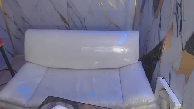 andy dan18 online show from November 6, 2025, 3:16 pm