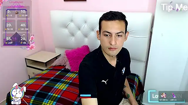 Snapshot of x_daviid_x chatting on November 25, 2025, 6:52 pm x daviid x online show from November 25, 2025, 6:52 pm