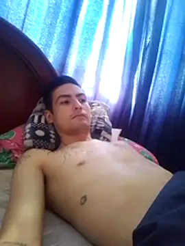 Snapshot of x_daviid_x chatting on November 20, 2025, 7:47 pm x daviid x online show from November 20, 2025, 7:47 pm