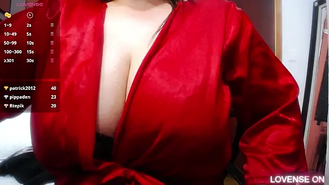 Snapshot of MommyHelpsmee chatting on March 21, 2025, 2:18 am MommyHelpsmee online show from March 21, 2025, 2:18 am