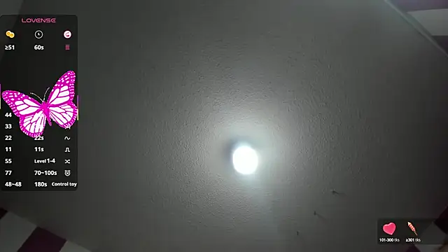 Snapshot of julietha_evans chatting on March 13, 2025, 11:27 pm julietha evans online show from March 13, 2025, 11:27 pm