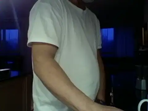 Snapshot of kevincumporn chatting on February 2, 2025, 5:21 am kevincumporn online show from February 2, 2025, 5:21 am