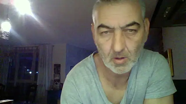 Snapshot of kevincumporn chatting on January 15, 2026, 3:37 pm kevincumporn online show from January 15, 2026, 3:37 pm