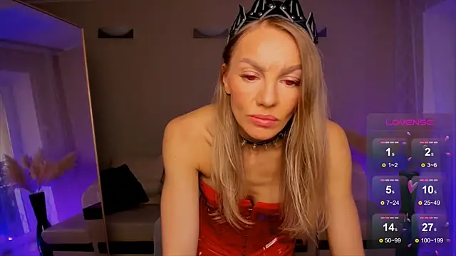 Snapshot of Oliva_Candy chatting on May 13, 2026, 2:46 pm Oliva Candy online show from May 13, 2026, 2:46 pm