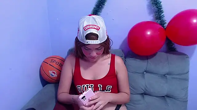 Sofi hot bigass online show from December 26, 2024, 4:21 am