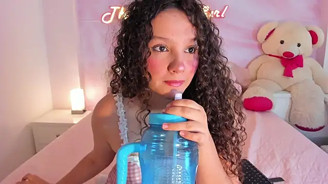 LucyLovelyy online show from March 20, 2025, 3:45 am