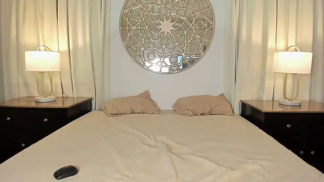 Snapshot of LucyLovelyy chatting on March 4, 2026, 2:41 am LucyLovelyy online show from March 4, 2026, 2:41 am