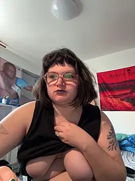  dwhorekin  online show from September 14, 2025, 8:37 am