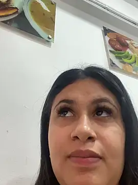 Snapshot of Lexi_Belle_ chatting on February 1, 2025, 9:40 pm Lexi Belle online show from February 1, 2025, 9:40 pm